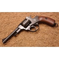 NAGANT REVOLVER 1895